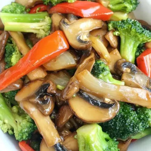 Easy Portobello Mushroom & Broccoli Stir-Fry (30 Minute) photo