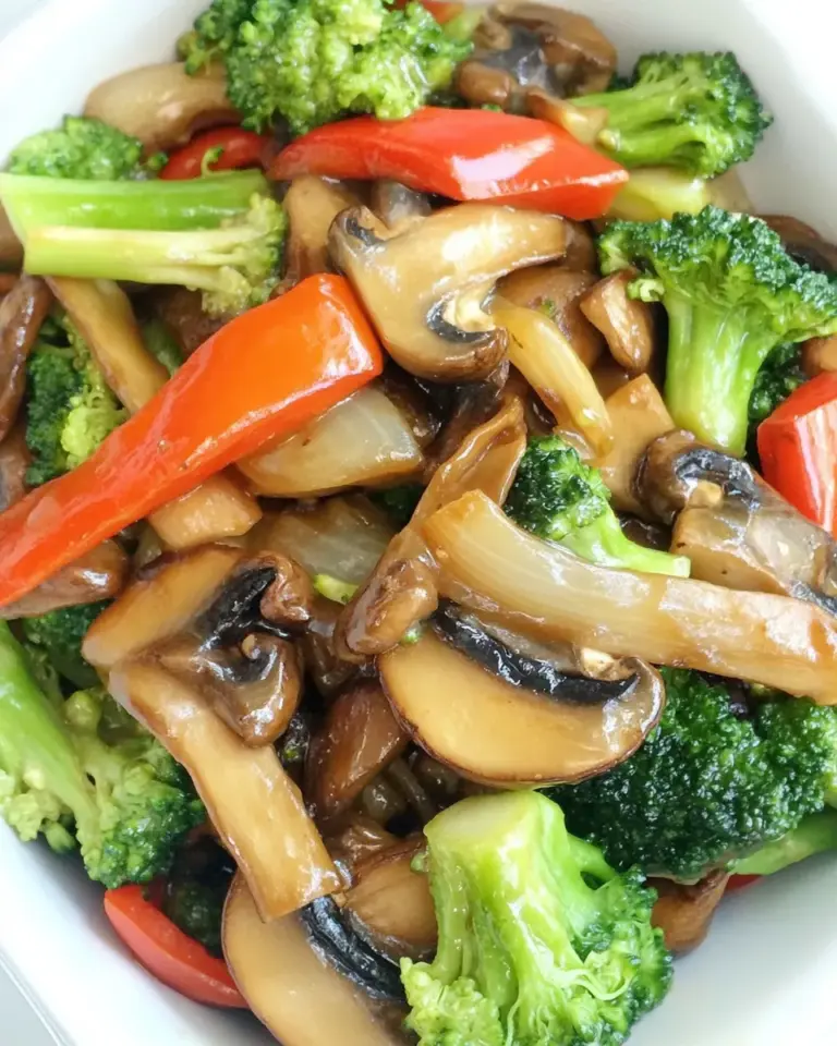 Easy Portobello Mushroom & Broccoli Stir-Fry (30 Minute) photo